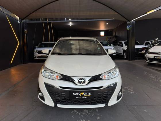 TOYOTA YARIS 1.5 16V FLEX SEDAN XL PLUS TECH MULTIDRIVE TOYOTA YARIS 1.5 16V FLEX SEDAN XL PLUS TECH MULTIDRIVE